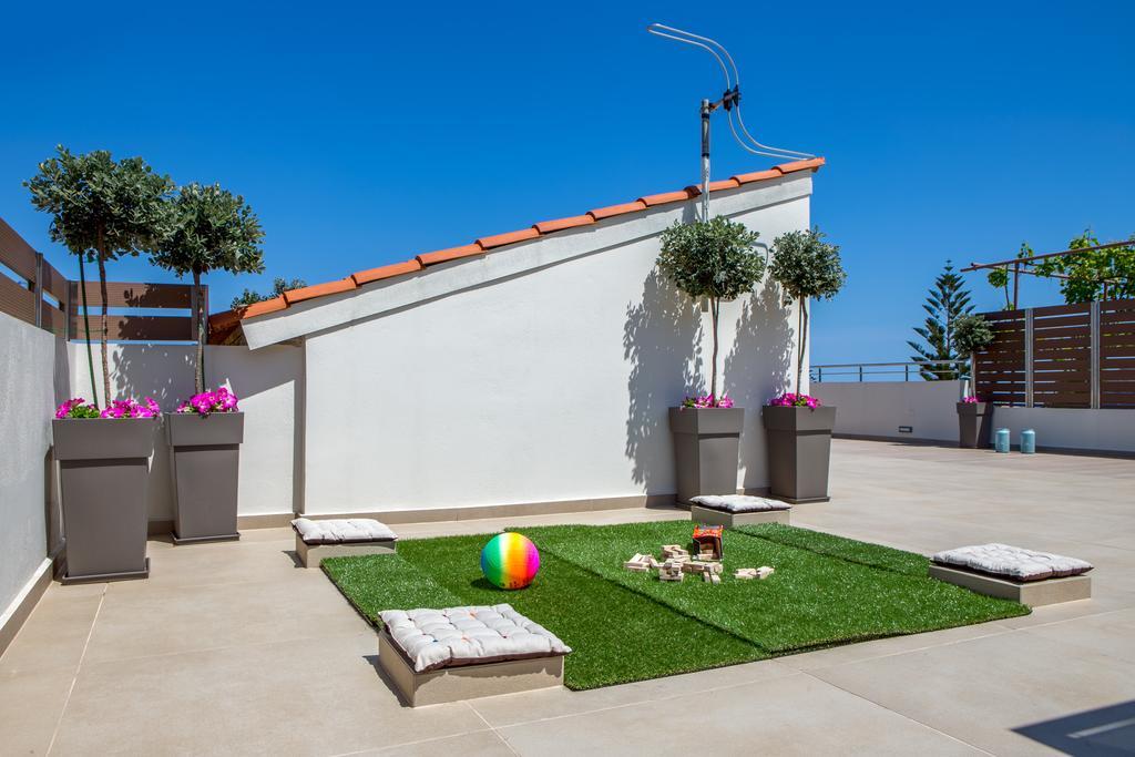 Angels Suites Platanés Exterior foto